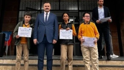 3 öğrenci 500 tam puan aldı Tatvan Sultan Alparslan İHO’dan