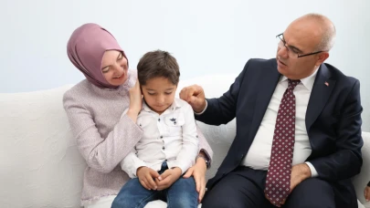 Ağrı Valisi Koç’tan SMA Hastası Kerem’e Bayram Ziyareti