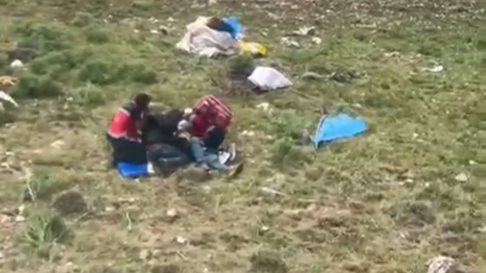 Ambulans Helikopter bayılan çoban için yaralandı