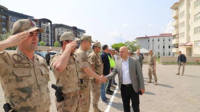 Doğubeyazıt Kaymakamı Ekinci’den Bayramda Anlamlı Ziyaret