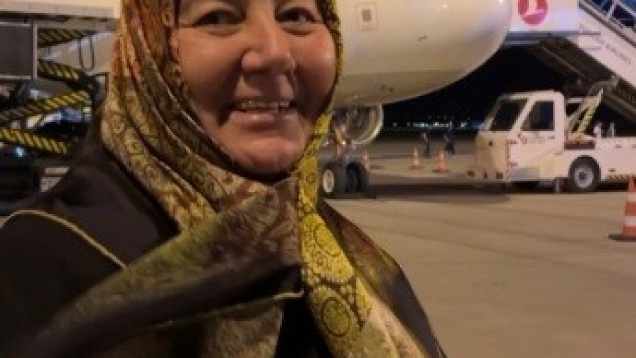 Erzincanlı Kıbrıs gazisinin eşinin 60 yıllık kokpit hayali gerçekleşti