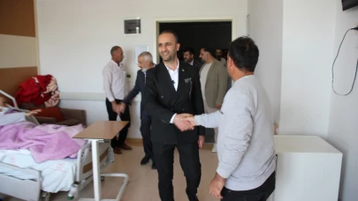 HÜDA PAR Ağrı İl Başkanı Muhammet Arif Yılmaz hastane ziyaretinde buludu