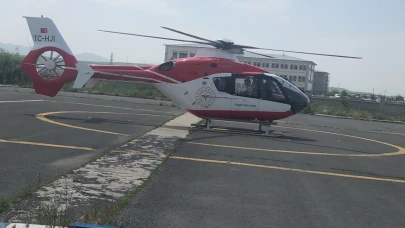 İlaç Zehirlenmesi Geçiren 17 Yaşındaki Hasta, Helikopter Ambulansla Ağrı’ya Sevk Edildi