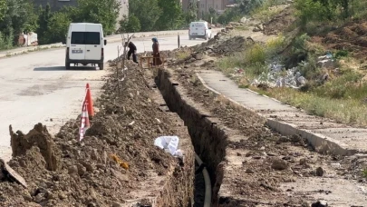 Pizok evlerine doğalgaz hattı çekilmeye başladı