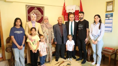 Ağrı Valisi’nden Babalar Günü’nde Anlamlı Ziyaret