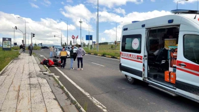 Motosiklet ile Otomobil kazası: 1 yaralı