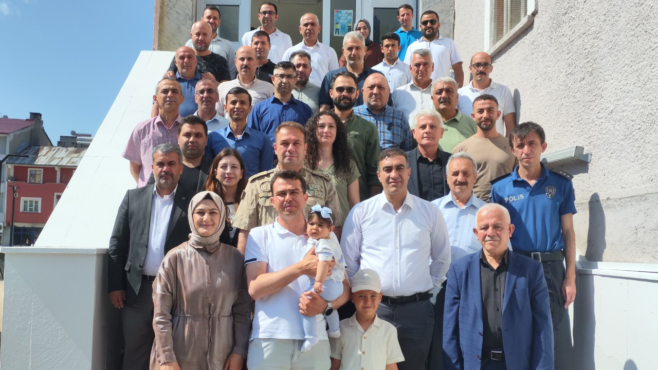 Tutak Kaymakamı Erkan Adıbelli’ye Veda