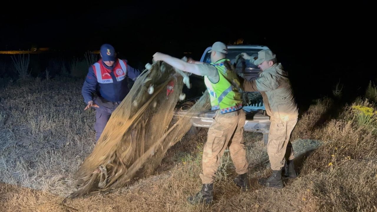 Van Valiliği; 1,5 ton kaçak avlanılmış inci kefali ele geçirildi
