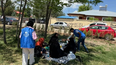 Ağrı’da YKS Dayanışması Yaşandı