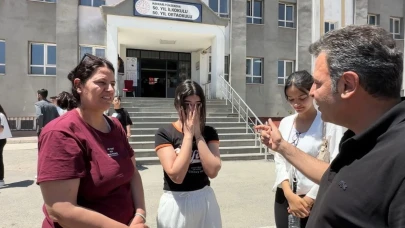Hakkari'de YKS çıkışı duygusal anlar