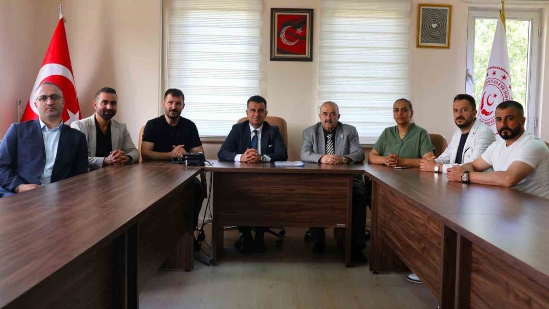 Emlak danışmanlarından "Aile Yılı"na özel ev sahipliği projesi