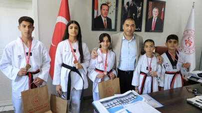Ağrılı Taekwondocular Analig Müsabakalarından Başarıyla Döndü