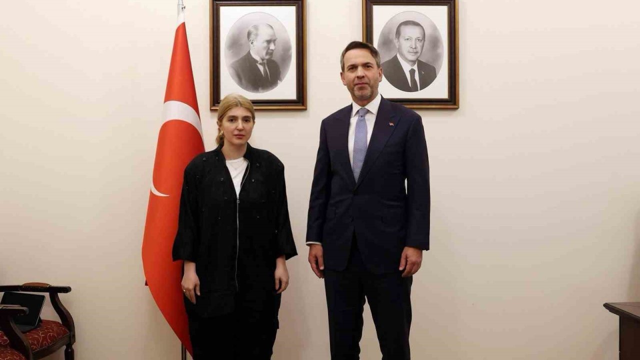Milletvekili Ölmeztoprak, Enerji Bakanı Bayraktar’a Malatya taleplerini iletti