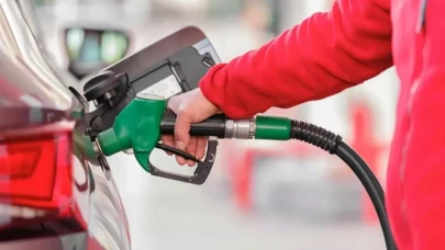 Benzin ve motorine büyük indirim