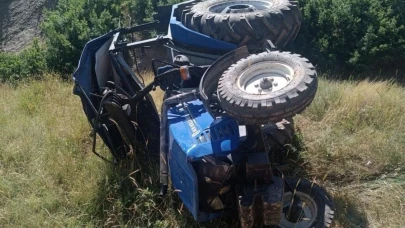 Traktör devrildi: Muşlu çiftçi az daha canından oluyordu
