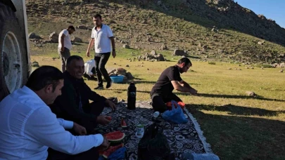 Süphan Dağı piknikçilerin yeni gözdesi oldu
