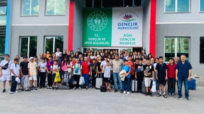Ağrı Gençlik Merkezi’nden Yaz Kampı Yolculuğu