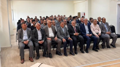 62 Köy Muhtarı Diyadin Kaymakamı Korkusuz’la Bir Araya Geldi