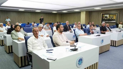 Taşkın: "Peygamberimize dil uzatanları şiddetle kınıyoruz"