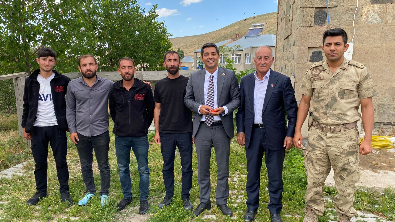 Hamur Kaymakamı Mahir’den Köy ve Mezra Ziyaretleri
