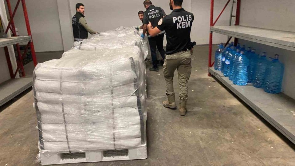 Iğdır’da uyuşturucu operasyonu: 344 kilo metamfetamin ele geçirildi