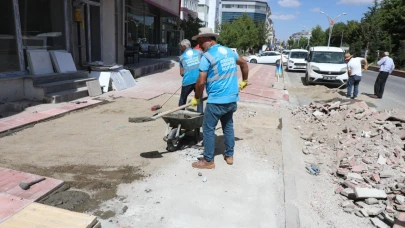 Erciş Belediyesinden Vanyolu Mahallesi’nde Yol Bakım ve Onarım Çalışmaları