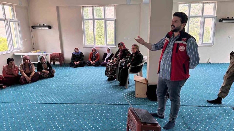 Şiddet Önleme ve İzleme Merkezi kadınlara yasal hakları anlatıldı