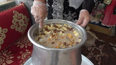 Ağrı’da Aşureyle Gelenek Yaşatıldı