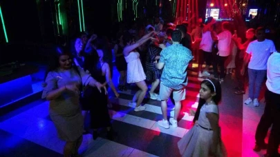İranlı turistlerin adresi yine Van oldu