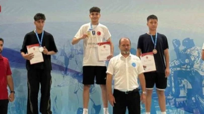 Erzurumlu kick boks sporculardan büyük başarı