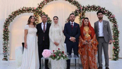 Vanda bir ilk; Takızıs düğün yapıldı