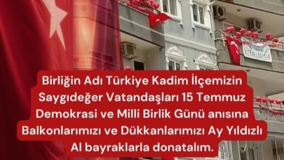 Erciş’te 15 Temmuz Demokrasi ve Milli Birlik Günü İçin Balkonlar ve Dükkânlar Ay Yıldızlı Al Bayraklarla Donatılıyor