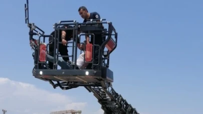 Kule vinçte fenalaşan operatörü itfaiye kurtardı