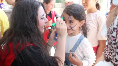 Ağrı Kızılay Şubesinden Kur’an Kursu Öğrencilerine Anlamlı Ziyaret