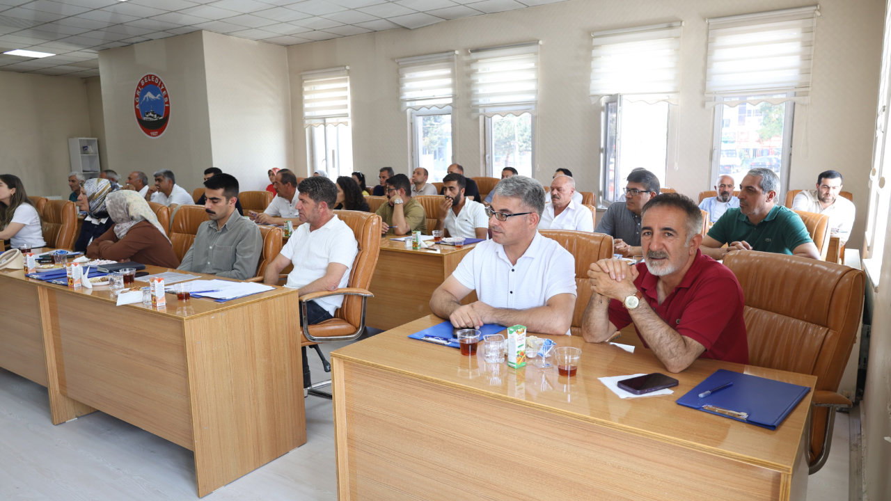 Ağrı Belediyesi’nde 2026 Bütçesi İçin Yol Haritası Belirlendi