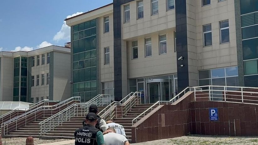 Zehir  taciri 2 kişi tutuklandı