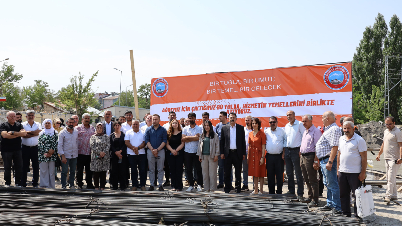 Ağrı’da Yeni İtfaiye Binası ve Kademe Merkezi’nin Temeli Atıldı