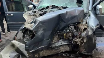 Bitlis'te trafik kazası: 2 yaralı