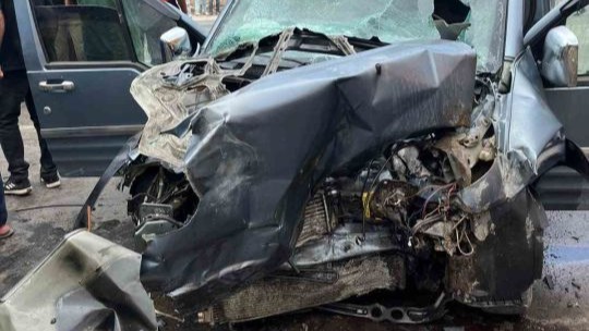 Bitlis'te trafik kazası: 2 yaralı