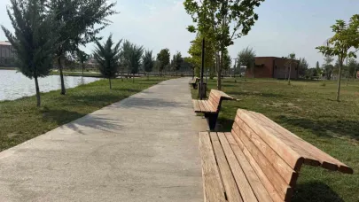 Kavurucu sıcaklar etkili oldu, sokaklar boş kaldı