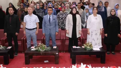 Erzurum'da aile eğitimi kursiyerlerine belge töreni düzenlendi
