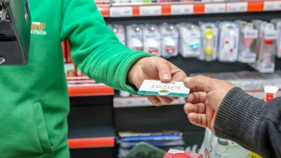 Van'da bin 812 aileye sosyal kart dağıtıldı