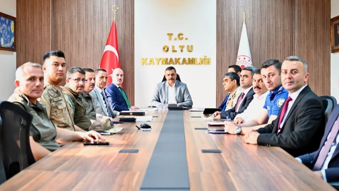 Erzurum'da çoban köpeklerine mikroçip takılacak