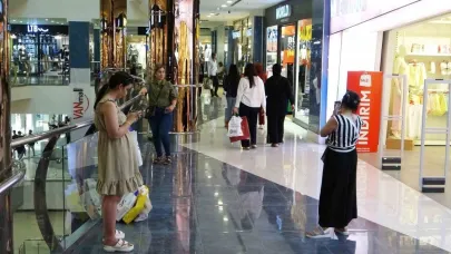 VANmall AVM’den Vali Balcı’ya teşekkür