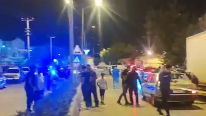 Taşma kavgaya döndü 1 ölü, 2 yaralı
