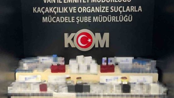 polis gümrük kaçağı malzemeler ele geçirdi