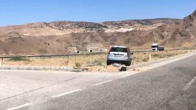 Refüje çarpan otomobilde 1 kişi yaralandı