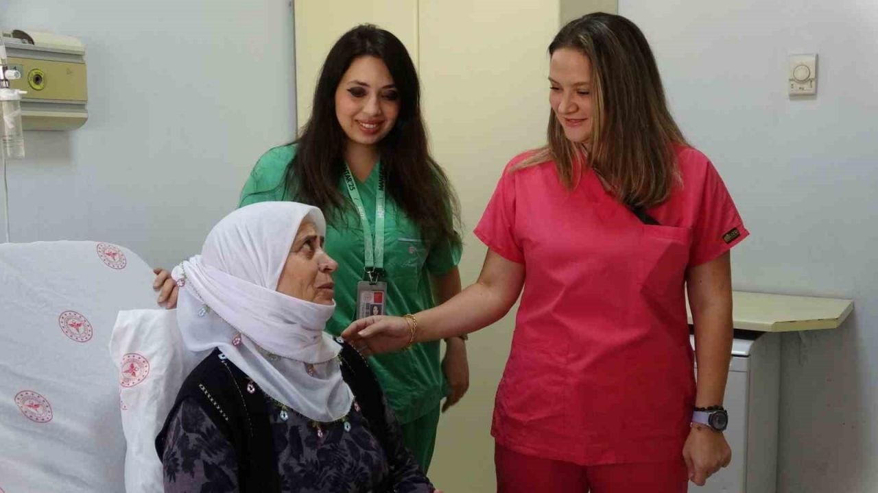 Van'da bir hastanın kalbinin üzerinden 2 kiloluk kitle çıkarıldı