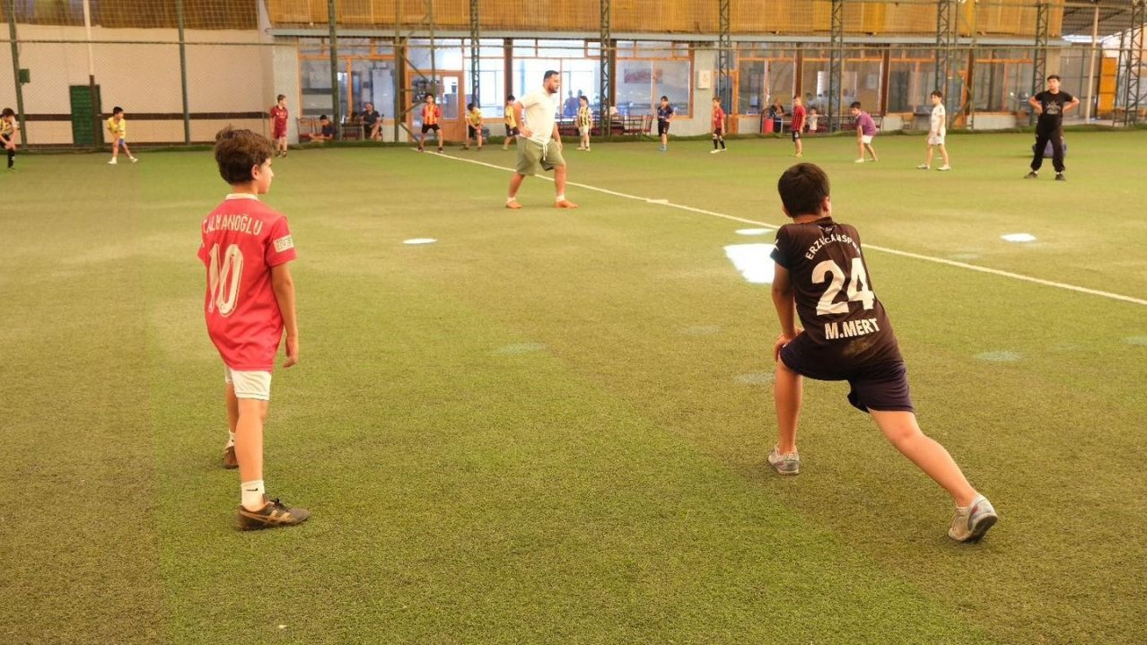 Yaz spor okulları devam ediyor