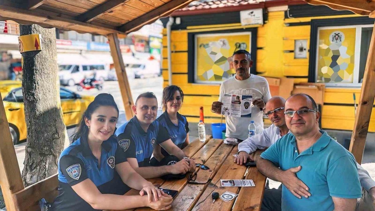 Erzincan’da polis ekipleri vatandaşlar için sahada